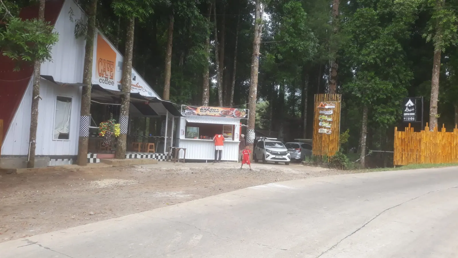 Contact & Location di Youlien Campsite